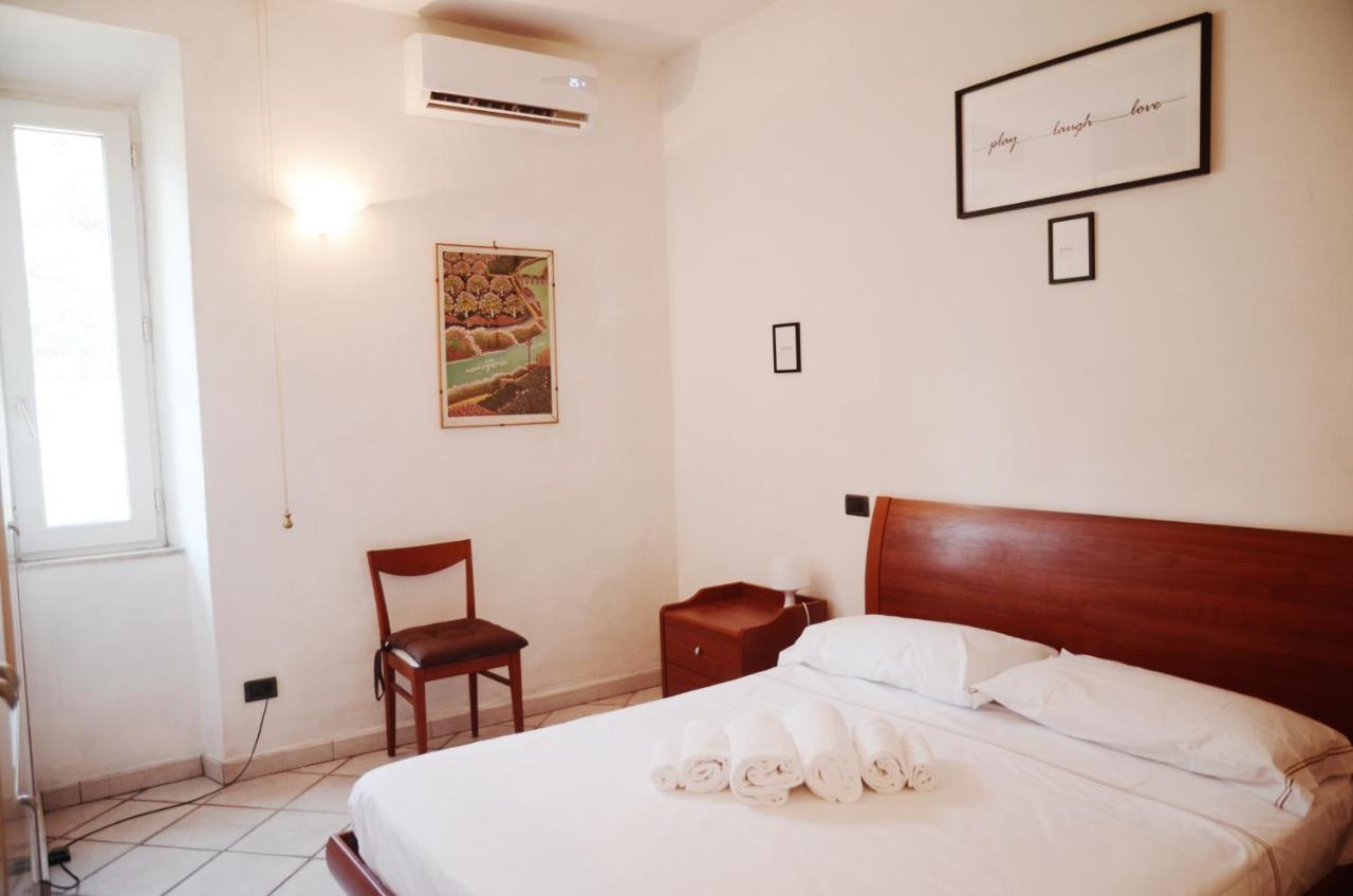 Calipso House - Posto Auto Gratuito Appartement Porto Santo Stefano  Buitenkant foto