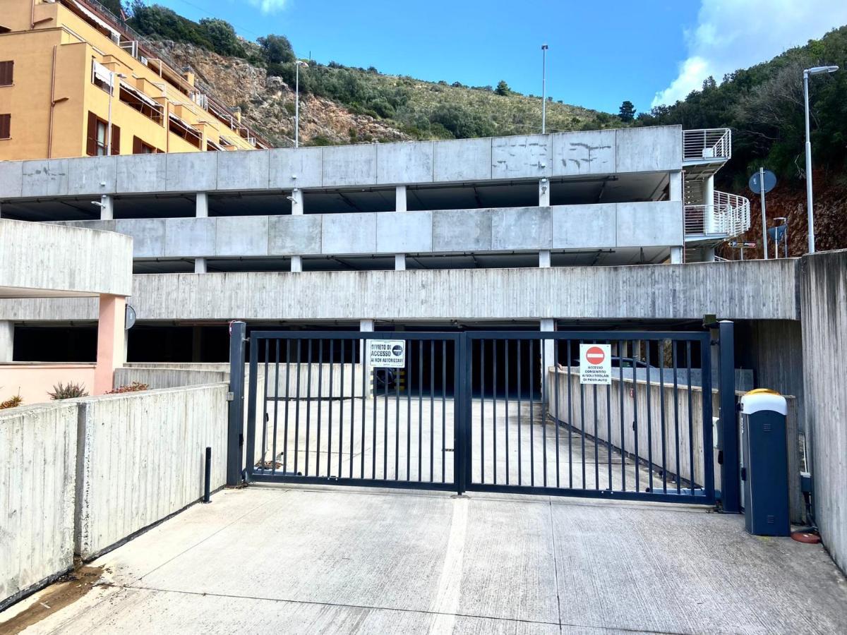 Calipso House - Posto Auto Gratuito Appartement Porto Santo Stefano  Buitenkant foto